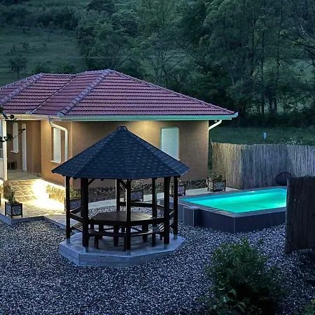 Oaza Holiday home Mokra Gora